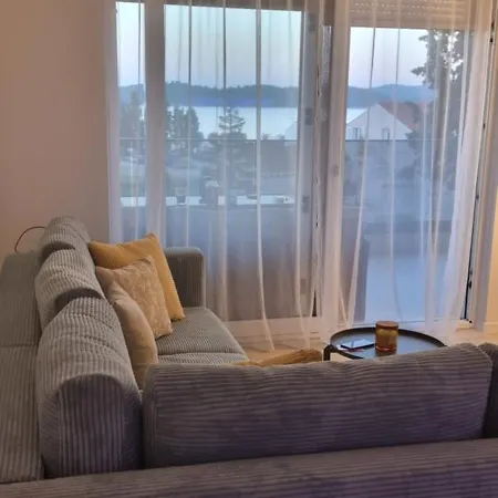 Summer Park Peljesac Apartment *